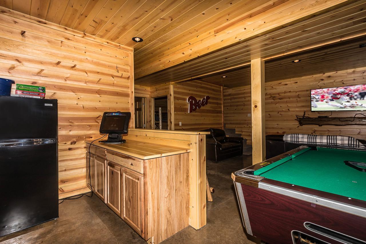 Hocking Hills Cabins & Resort Foxfire Logan Exterior photo